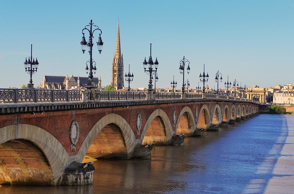 Bordeaux - Locations de vacances et appartements