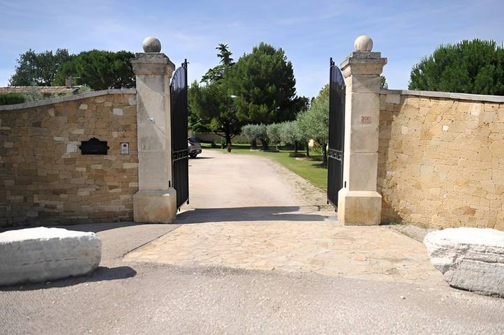 Chambre d’hôte pour 2 personnes, avec terrasse dans le Vaucluse