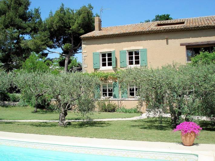 Chambre d’hôte pour 2 personnes, avec jardin et piscine dans le Vaucluse