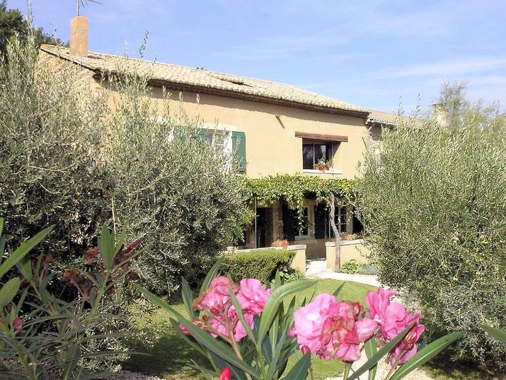 Chambre d’hôte pour 2 personnes, avec jardin et piscine dans le Vaucluse - 2