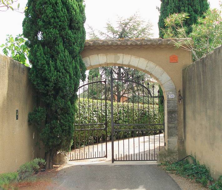 Chambre d’hôte pour 2 personnes, avec jardin et piscine dans le Vaucluse - 3