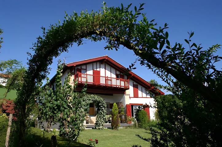 Chambre d’hôte pour 2 personnes, avec jardin dans Sud Ouest de France, France