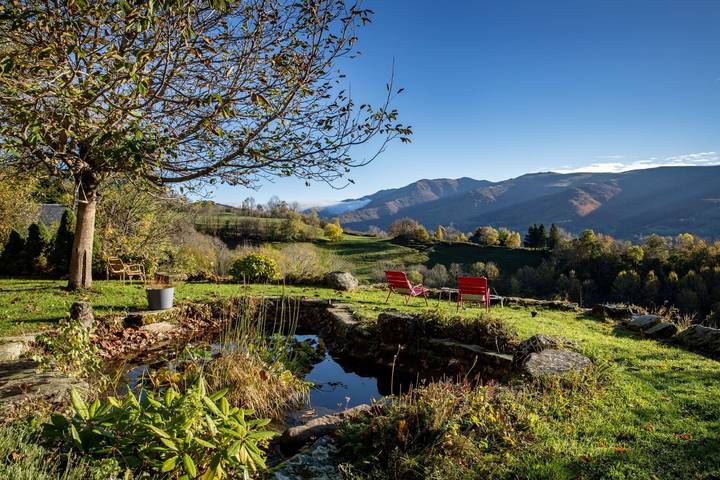 Chambre d’hôte pour 2 personnes, avec jardin dans le Cantal - 3