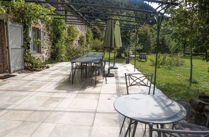 Chambre d’hôte pour 2 personnes, avec jardin dans le Cantal - 3