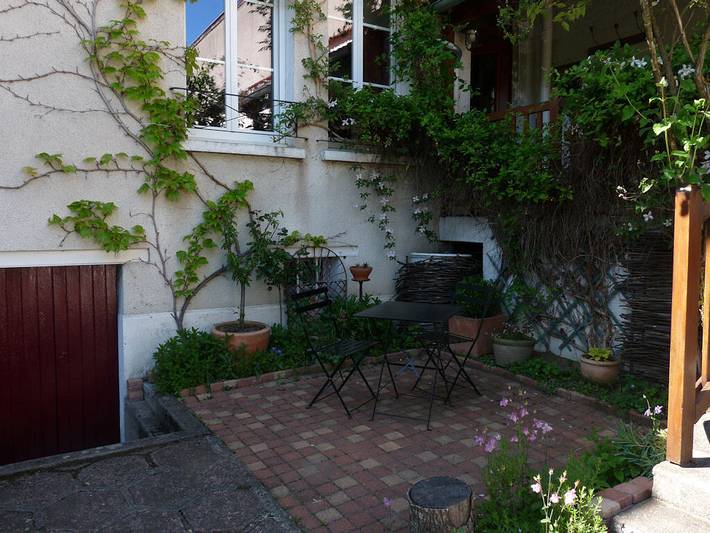 Chambre d’hôte pour 3 personnes, avec piscine dans le Cantal - 3