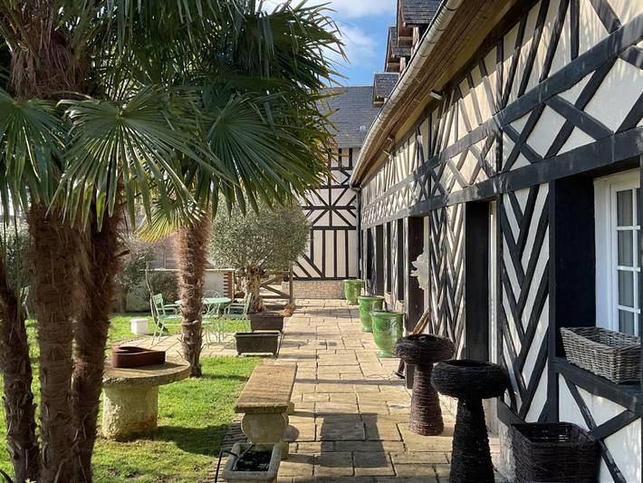 Chambre d’hôte pour 2 personnes, avec piscine et jardin en Normandie - 3