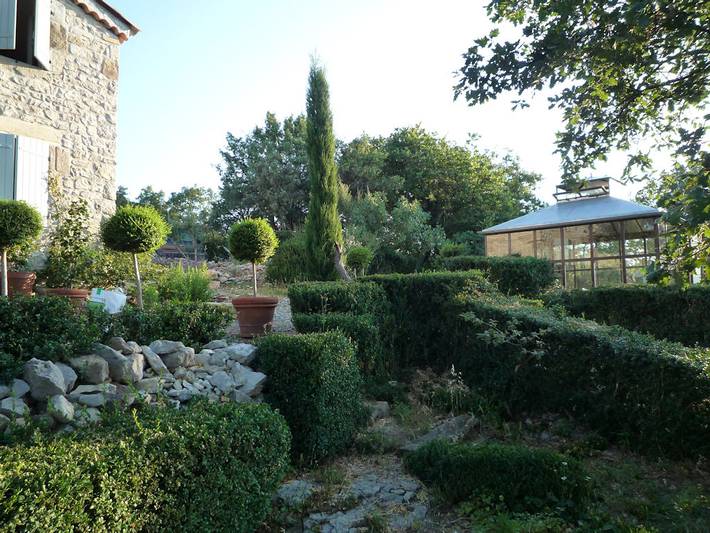 Chambre d’hôte pour 2 personnes, avec piscine et jardin en Ardèche - 3