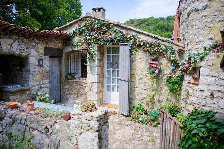 Maison d’hôte pour 2 personnes, avec jardin et vue dans 