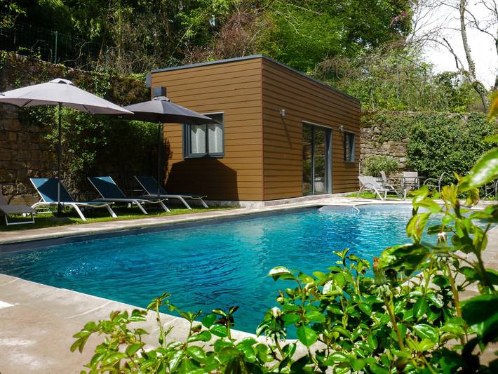 Chambre d’hôte pour 2 personnes, avec jacuzzi ainsi que piscine et sauna dans le Jura