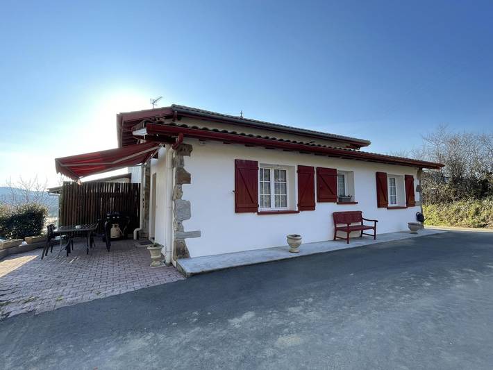 Gîte pour 2 personnes, avec terrasse dans 