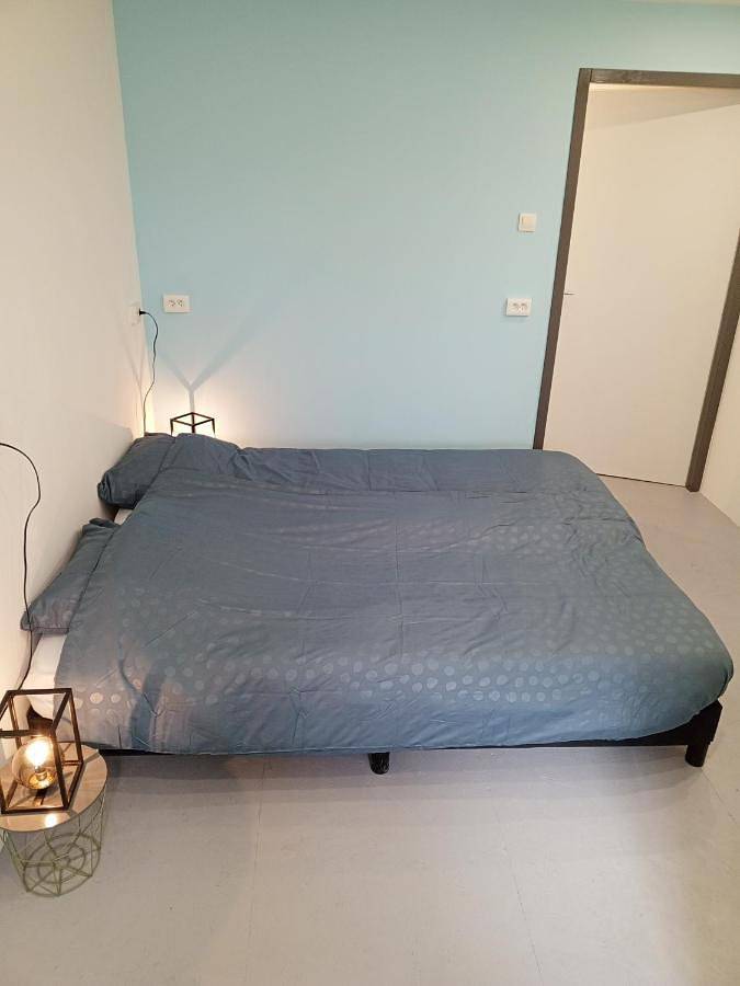 Chambre d’hôte pour 2 personnes, avec piscine ainsi que jardin et vue dans les Vosges