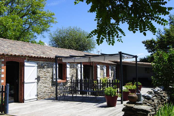 Chambre d’hôte pour 3 personnes, avec piscine ainsi que jardin et terrasse, animaux acceptés en Loire-Atlantique - 3