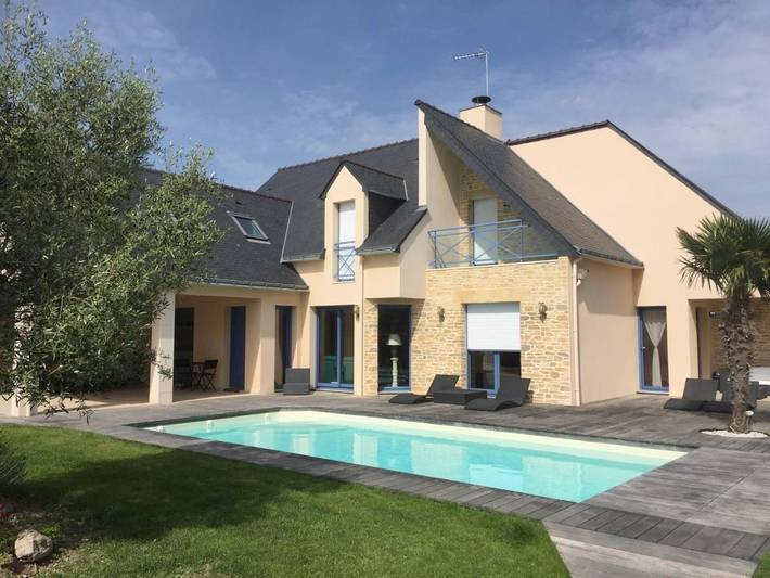 Chambre d’hôte pour 2 personnes, avec piscine et terrasse ainsi que jardin et vue en Loire-Atlantique