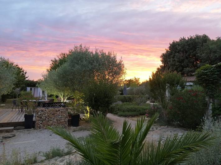 Chambre d’hôte pour 2 personnes, avec jardin et sauna ainsi que jacuzzi et piscine en Ardèche