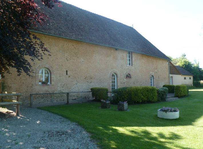 Gîte pour 65 personnes, avec terrasse dans 