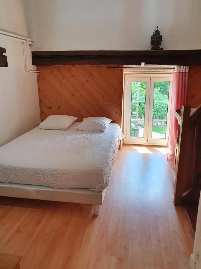 Chambre d’hôte pour 8 personnes, avec piscine et jacuzzi ainsi que jardin et terrasse dans Seine-et-Marne - 3