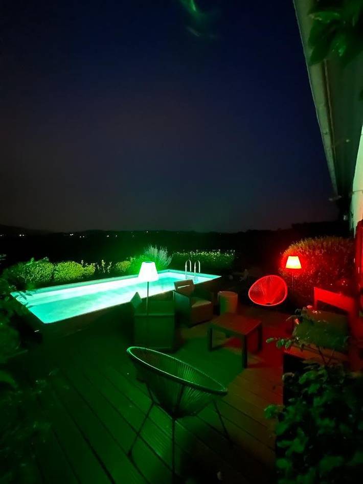 Chambre d’hôte pour 4 personnes, avec jacuzzi ainsi que piscine et jardin en Haute-Savoie - 3