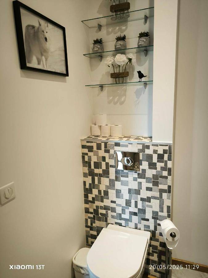 Chambre d’hôte pour 3 personnes, avec vue ainsi que jardin et piscine, animaux acceptés en Haute-Savoie - 4