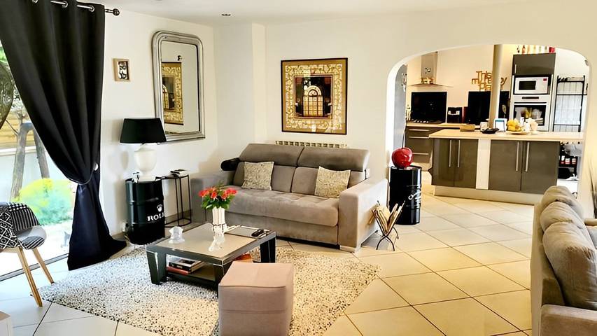 Chambre d’hôte pour 2 personnes, avec piscine et jardin, animaux acceptés dans l' Aveyron - 3