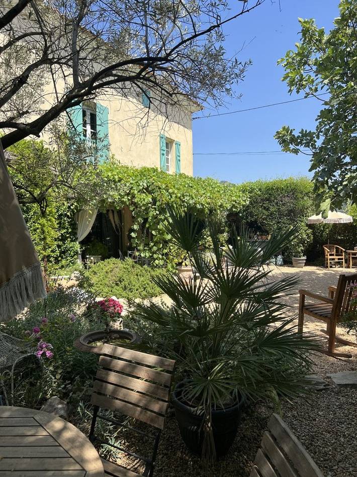 Chambre d’hôte pour 2 personnes, avec piscine et jardin dans le Vaucluse - 2