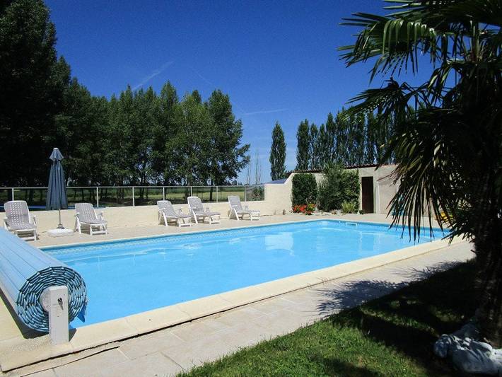 Chambre d’hôte pour 2 personnes, avec piscine et jardin en Vendée