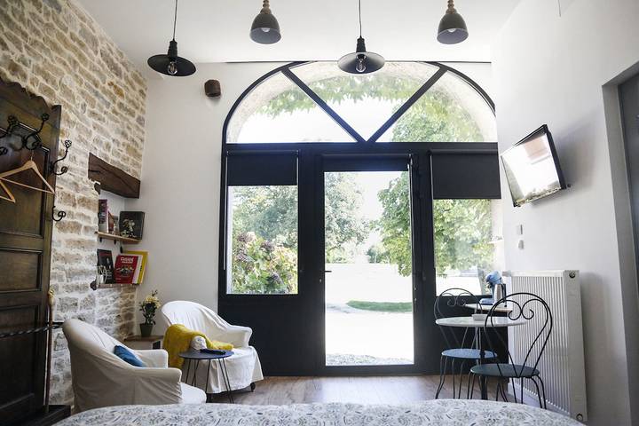 Chambre d’hôte pour 2 personnes, avec jardin dans 