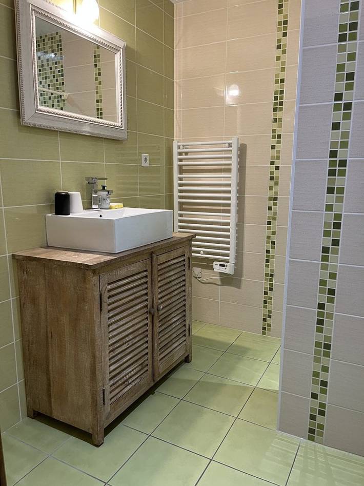 Chambre d’hôte pour 2 personnes, avec jardin ainsi que piscine et vue sur le lac en Vendée - 3