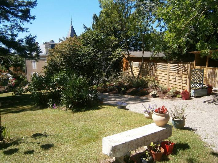 Chambre d’hôte pour 2 personnes, avec piscine ainsi que jardin et jacuzzi en Vendée - 4