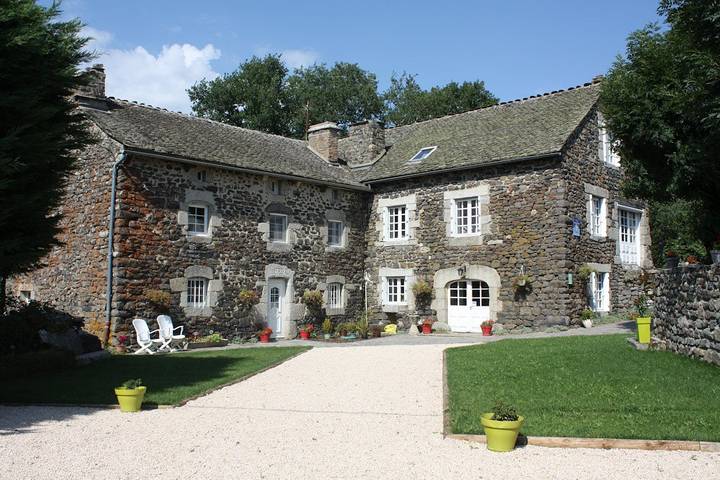 Chambre d’hôte pour 4 personnes, avec jardin, animaux acceptés dans 