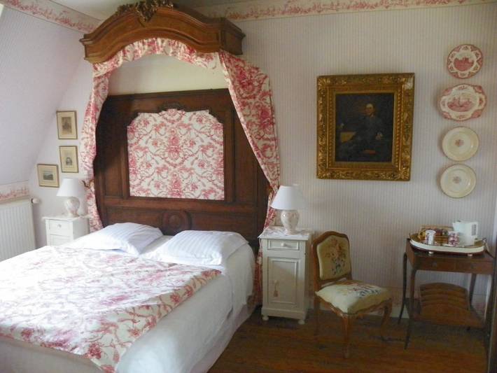 Chambre d’hôte pour 2 personnes, avec piscine et jardin ainsi que vue et terrasse dans le Calvados - 4