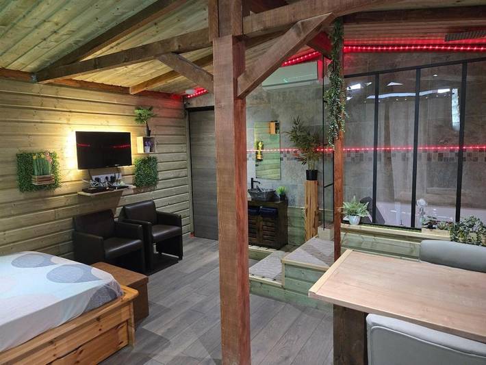 Chalet pour 2 personnes, avec jacuzzi, animaux acceptés dans 