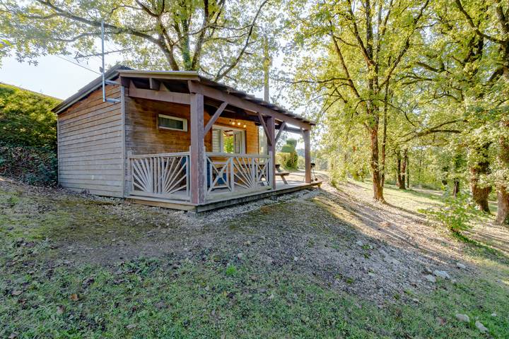 Chalet pour 2 personnes, avec jardin, animaux acceptés dans 