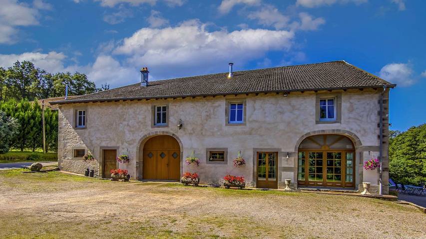 Chambre d’hôte pour 5 personnes, avec jardin et jacuzzi dans 