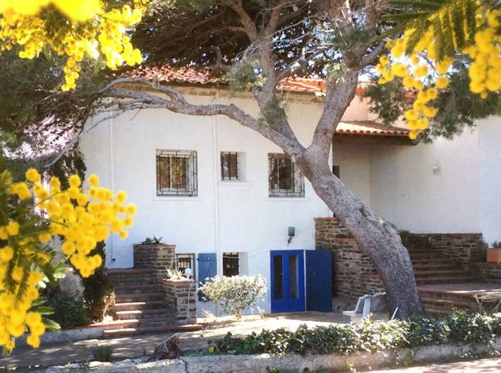 Chambre d’hôte pour 2 personnes, avec jardin et piscine dans 