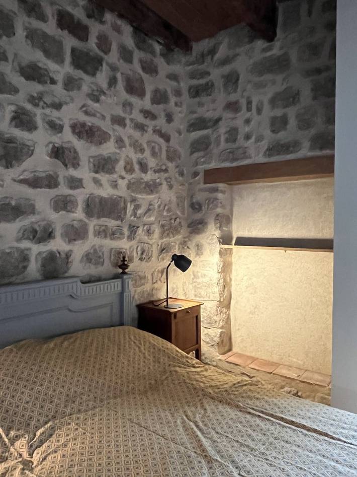 Chambre d’hôte pour 2 personnes, avec jardin en Ardèche