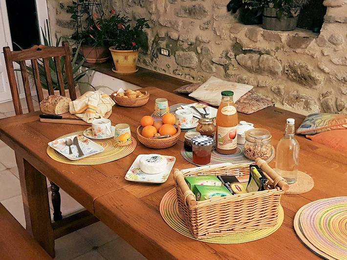 Chambre d’hôte pour 4 personnes, avec sauna ainsi que jacuzzi et jardin, animaux acceptés en Ardèche - 4