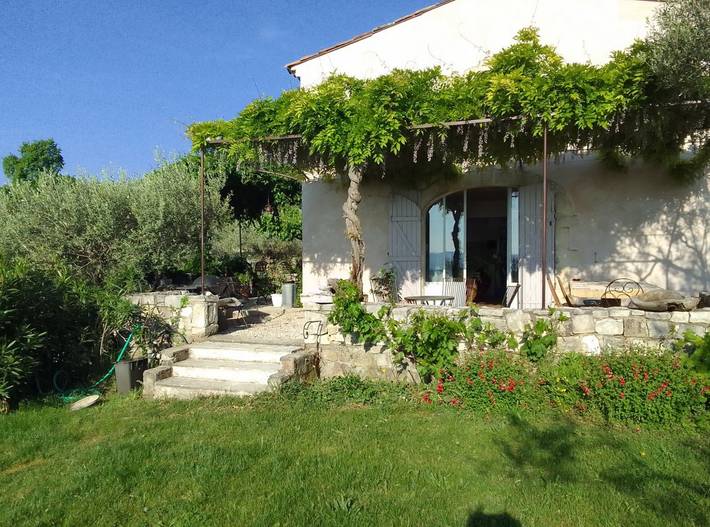 Chambre d’hôte pour 2 personnes, avec piscine ainsi que jardin et terrasse en Ardèche - 2