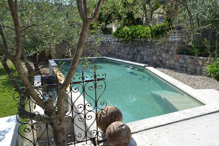 Chambre d’hôte pour 2 personnes, avec piscine ainsi que jardin et terrasse en Ardèche - 3