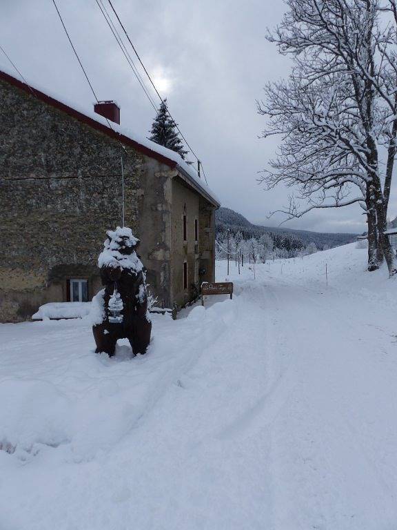 Chambre d’hôte pour 8 personnes, avec jardin dans le Jura - 2
