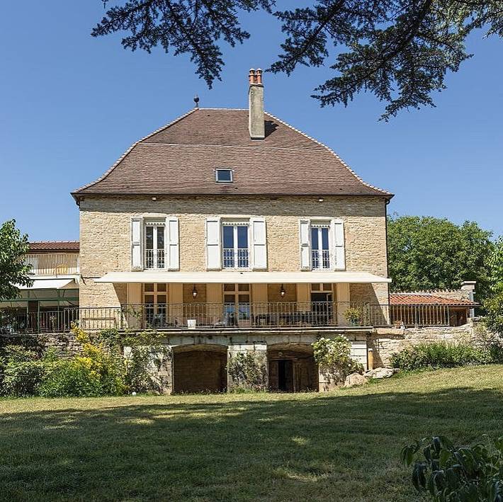 Chambre d’hôte pour 4 personnes, avec jardin et piscine dans le Jura - 2