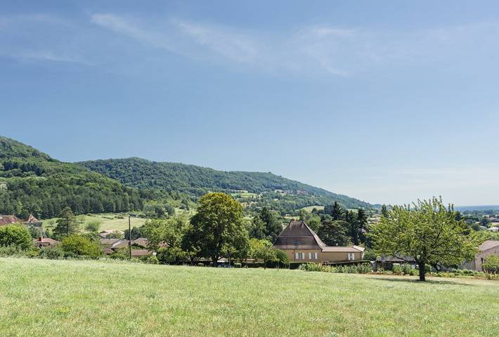 Chambre d’hôte pour 4 personnes, avec jardin et piscine dans le Jura - 3