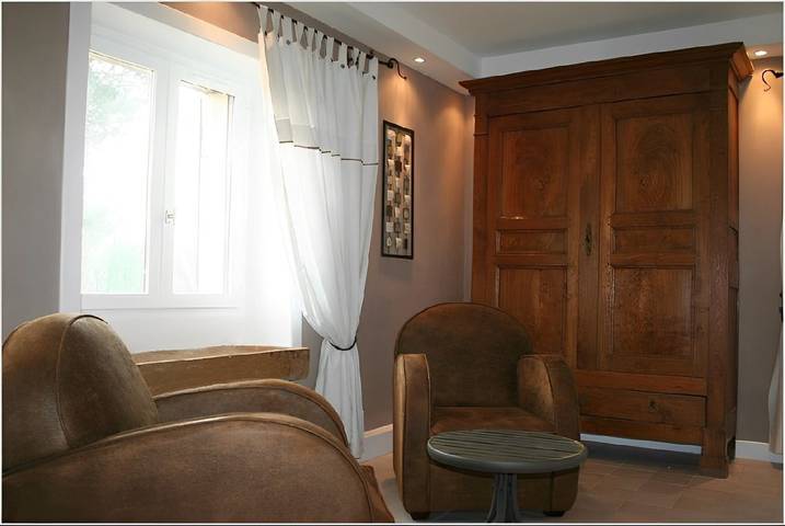 Chambre d’hôte pour 2 personnes, avec jardin dans le Jura - 3