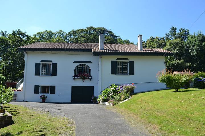 Chambre d’hôte pour 2 personnes, avec jardin au Pays basque - 2