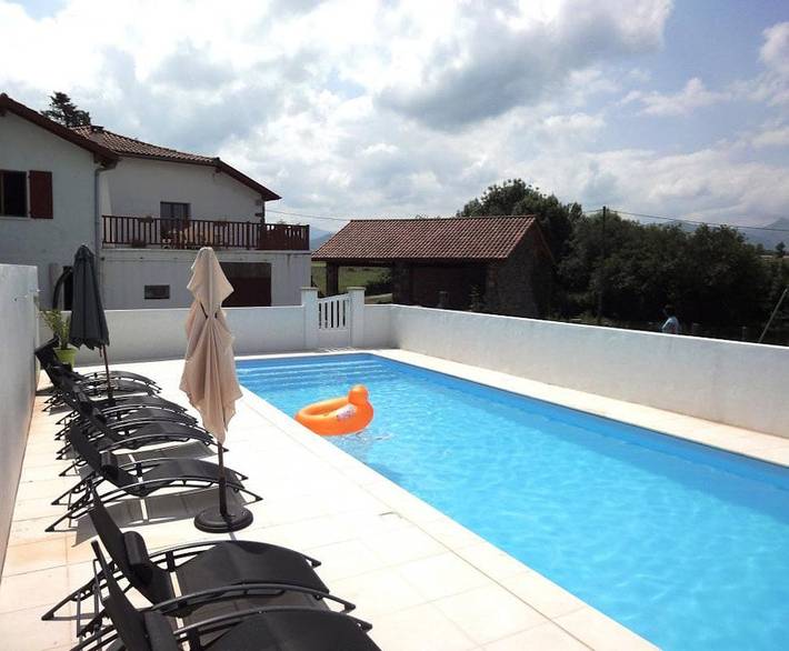 Chambre d’hôte pour 2 personnes, avec piscine au Pays basque - 2