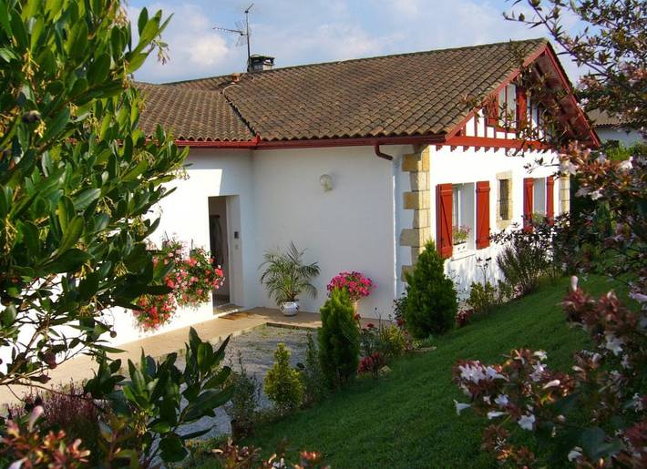 Chambre d’hôte pour 2 personnes, avec jardin au Pays basque