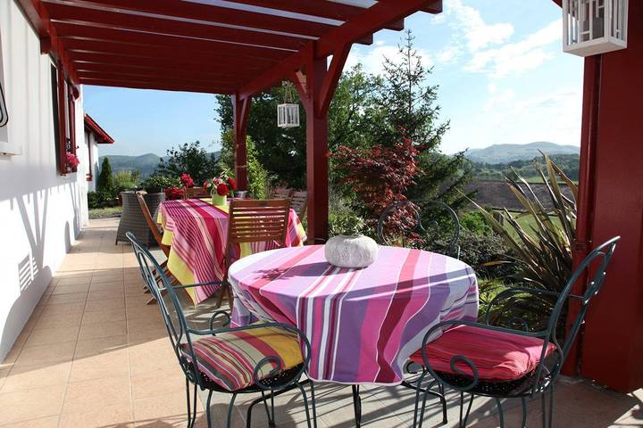 Chambre d’hôte pour 2 personnes, avec jardin au Pays basque - 2