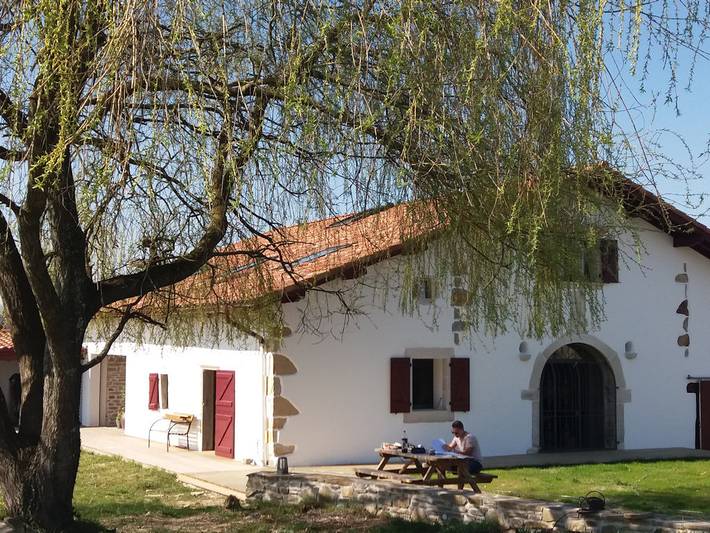 Chambre d’hôte pour 6 personnes, avec jardin et jacuzzi au Pays basque