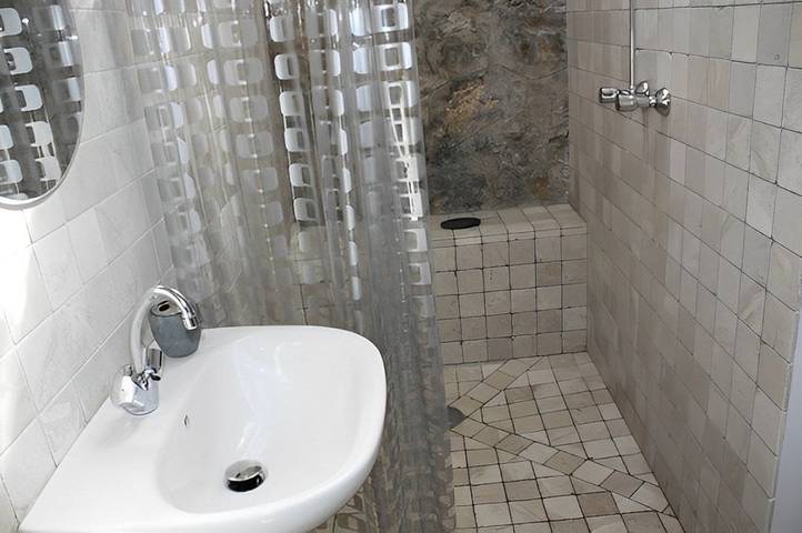 Chambre d’hôte pour 2 personnes, avec jardin, animaux acceptés dans le Var - 3