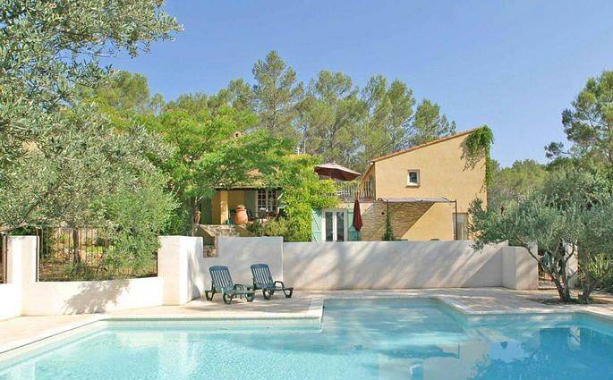 Chambre d’hôte pour 2 personnes, avec piscine et jardin dans le Var - 2