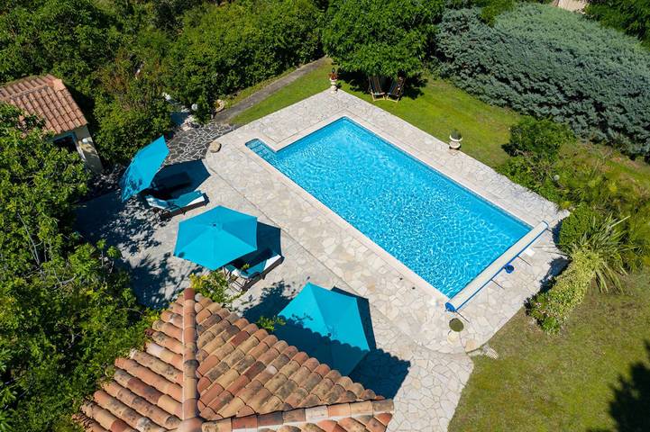 Chambre d’hôte pour 2 personnes, avec piscine et jardin dans le Var - 3
